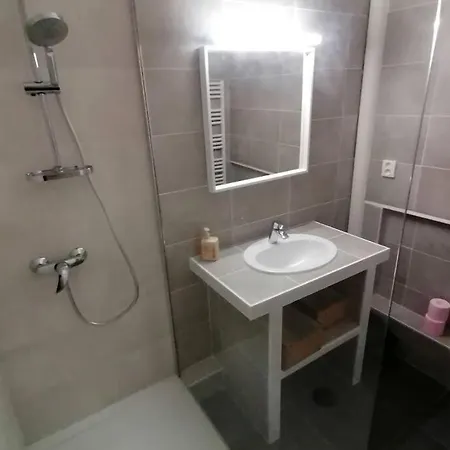 Studio Cœur De Village Entièrement équipé Appartamento *
